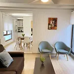 Pueblo De Apartment
