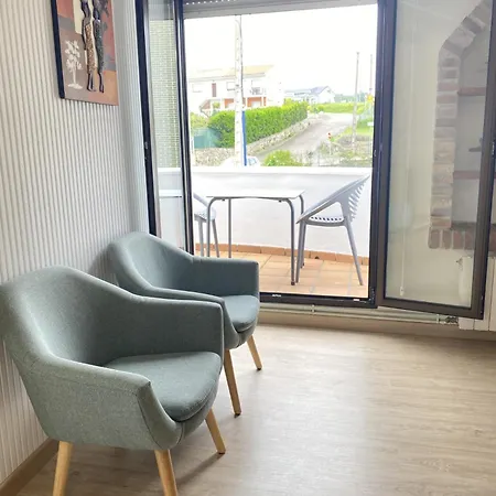 Pueblo De Apartment *